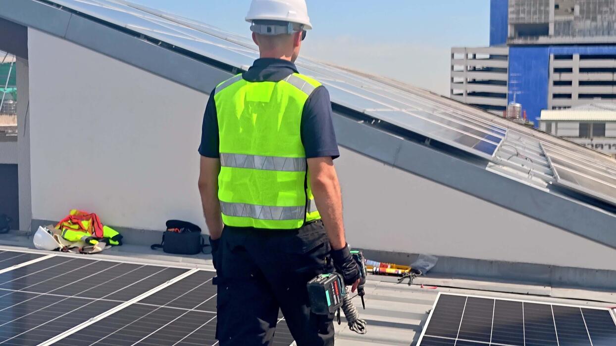 Instalar paneles solares en casa: los 8 pasos clave Instalar paneles solares en casa: los 8 pasos clave