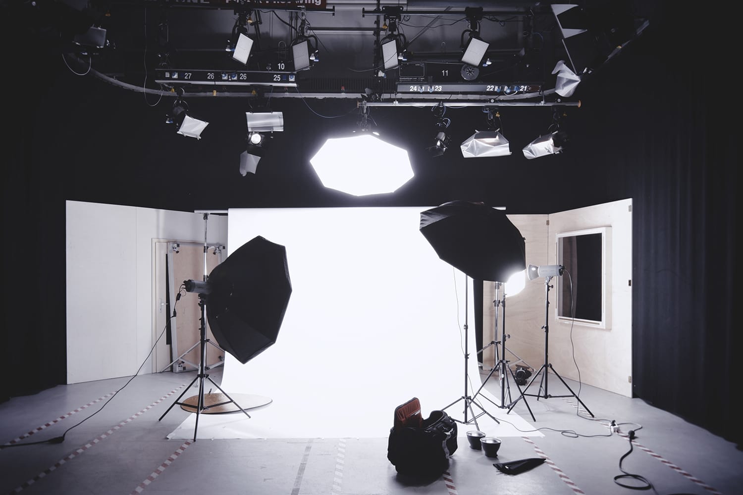 Instalaciones eléctricas para estudios fotográficos profesionales Instalaciones eléctricas para estudios fotográficos profesionales