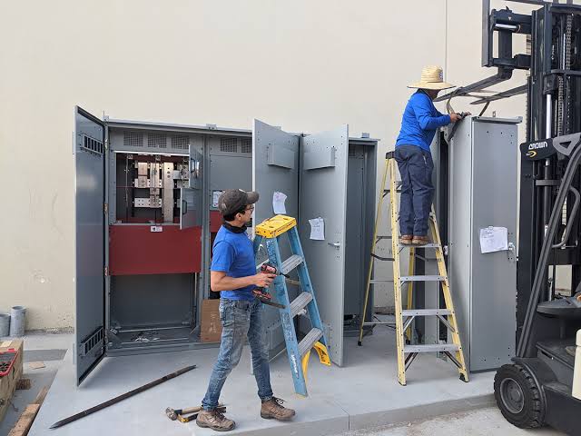Instalaciones domésticas vs industriales: claves técnicas Instalaciones domésticas vs industriales: claves técnicas